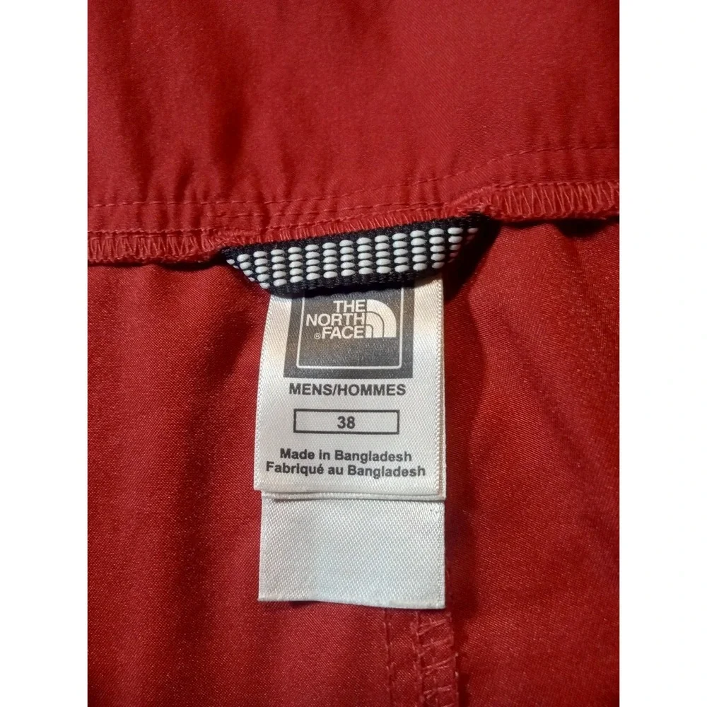 The North Face Board‎ Shorts Men's Size 38 Red Swim Surf Pockets Logo No Liner